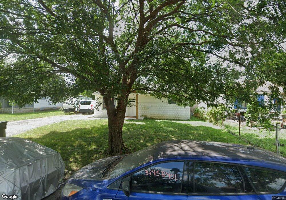 689 Dexter Ave, Columbus, OH 43204 - photo 1