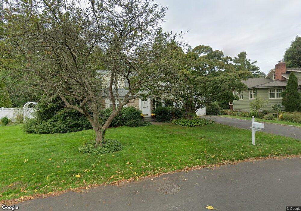 33 Irvine Rd, Old Greenwich, CT 06870 - photo 1