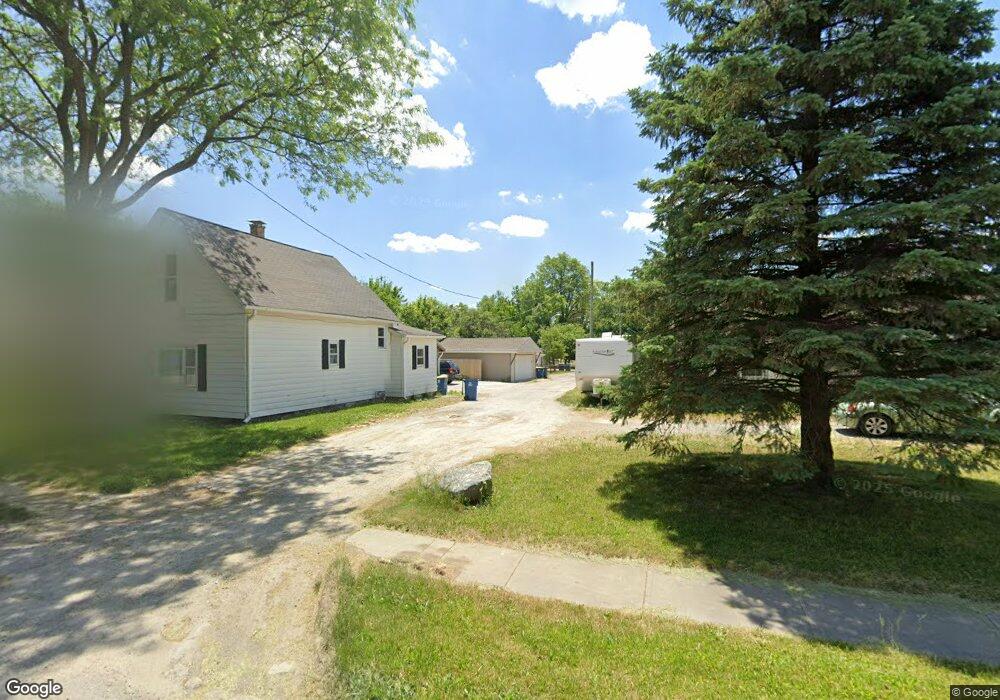 407 1/2 W 3rd St, Sheridan, IN 46069 - photo 1