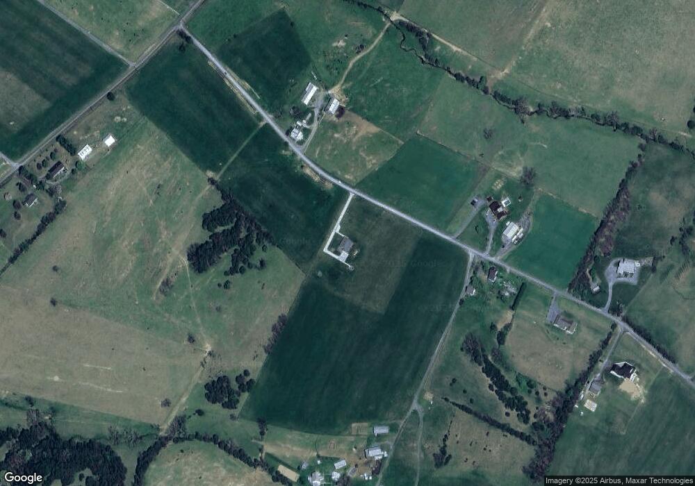 204 Bruebeck Ln, Strasburg, VA 22657 - photo 1