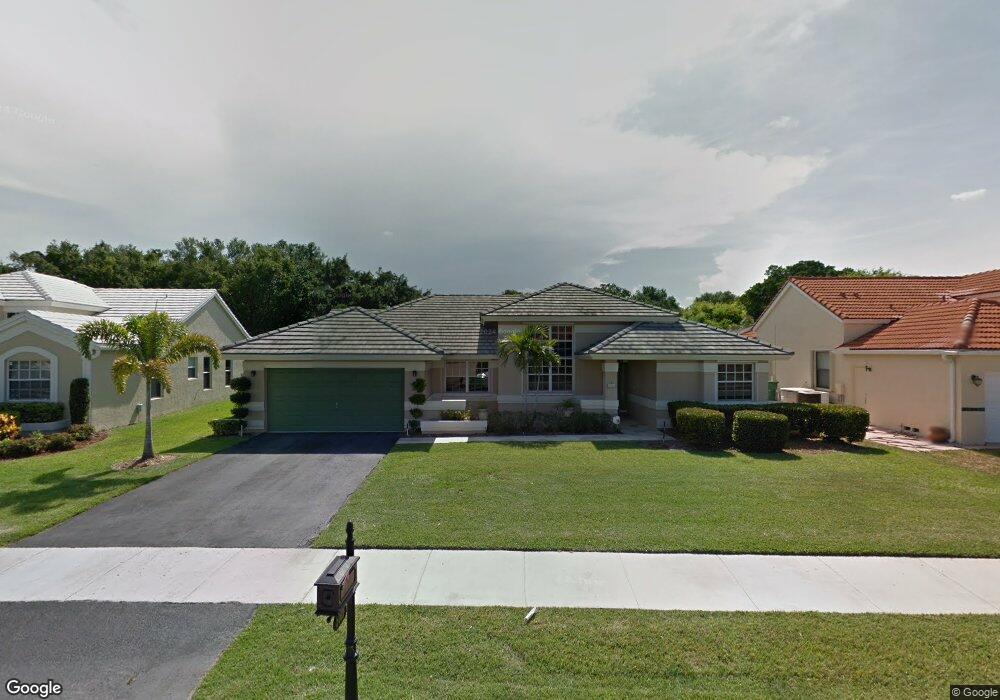 2763 W Orchard Cir, Davie, FL 33328 - photo 1