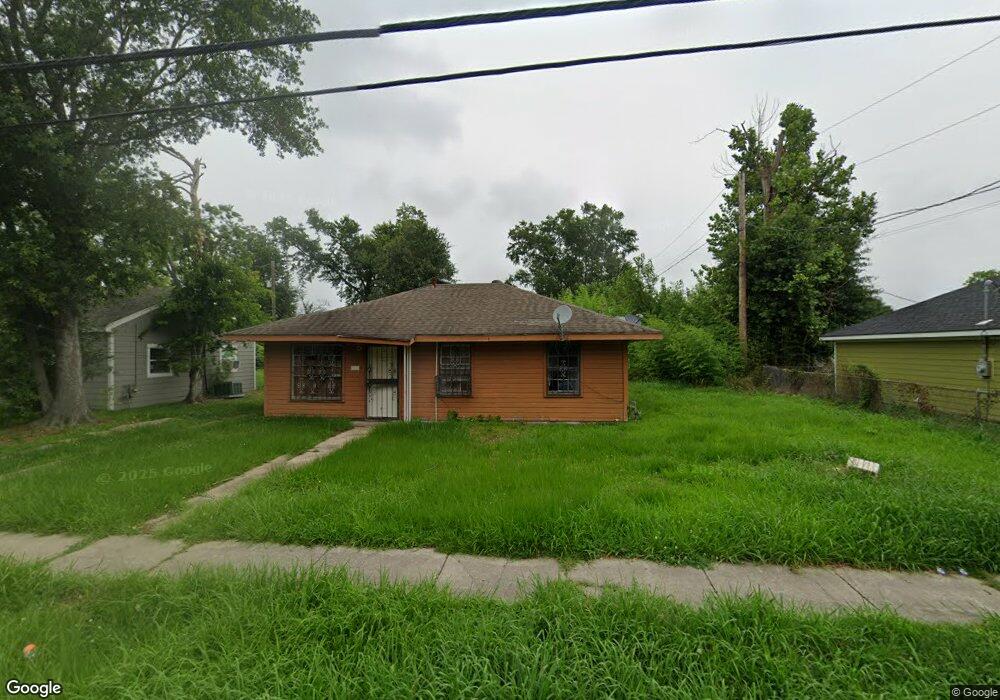 2423 12th St, Lake Charles, LA 70601 - photo 1