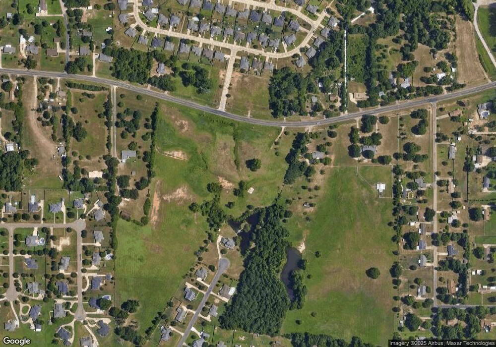 8204 N Kings Hwy, Texarkana, TX 75503 - photo 1