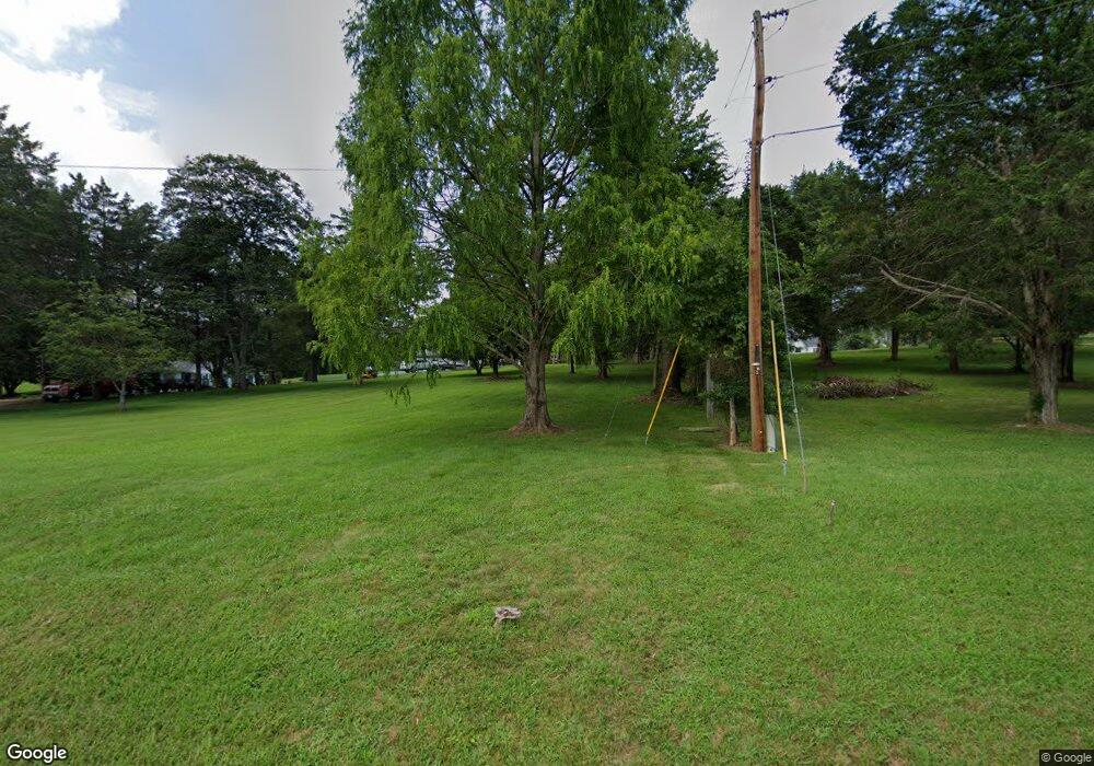 3420 Keswick Rd, Keswick, VA 22947 - photo 1