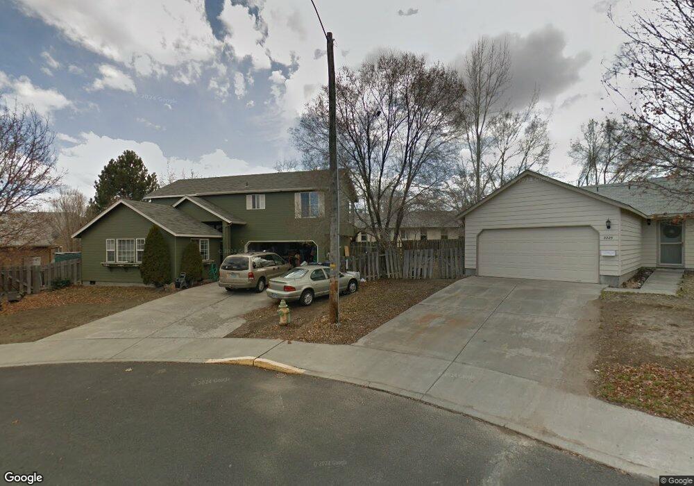 2224 SW 30th Ct, Redmond, OR 97756 - photo 1