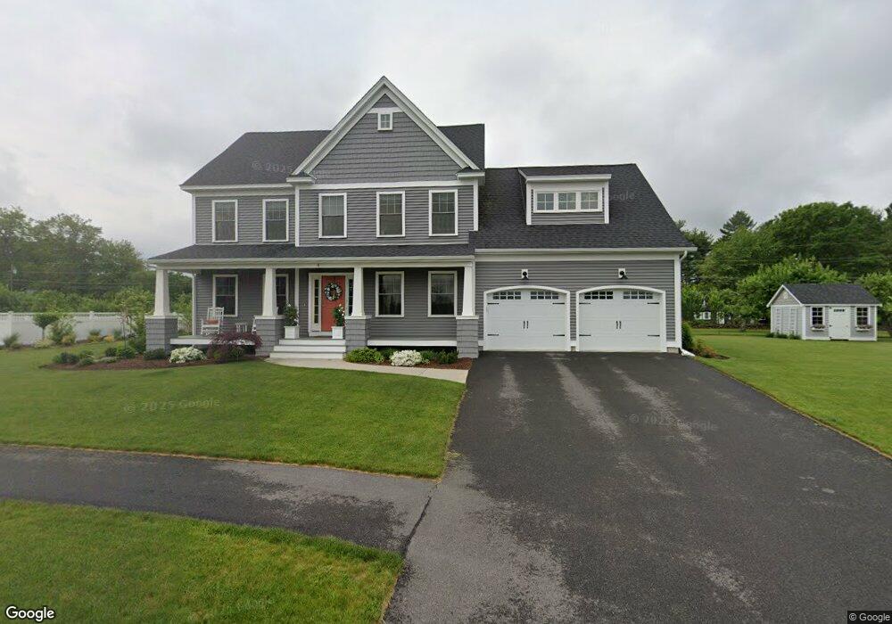 8 Catesby Ln, Londonderry, NH 03053 - photo 1