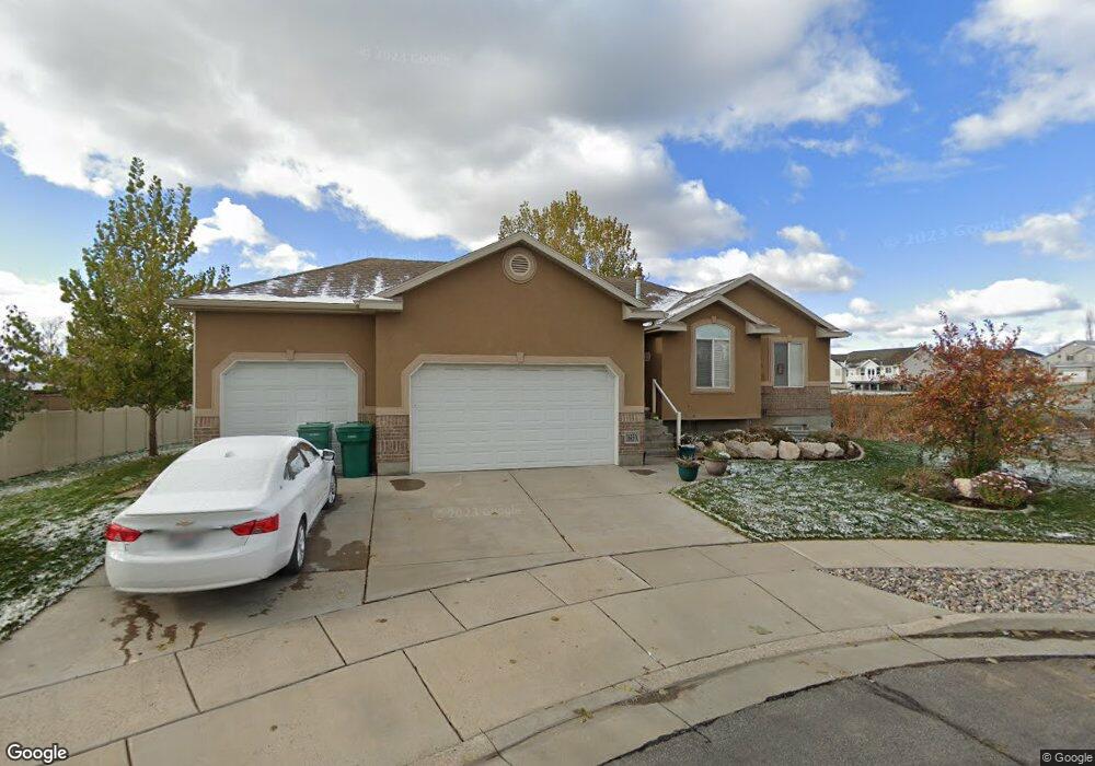 1645 N 200 E, Layton, UT 84041 - photo 1