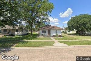 225 S 2nd St, Dighton, KS 67839