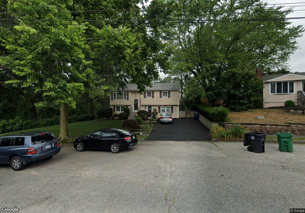 35 Mary Beth Dr, Warwick, RI 02886 - photo 1