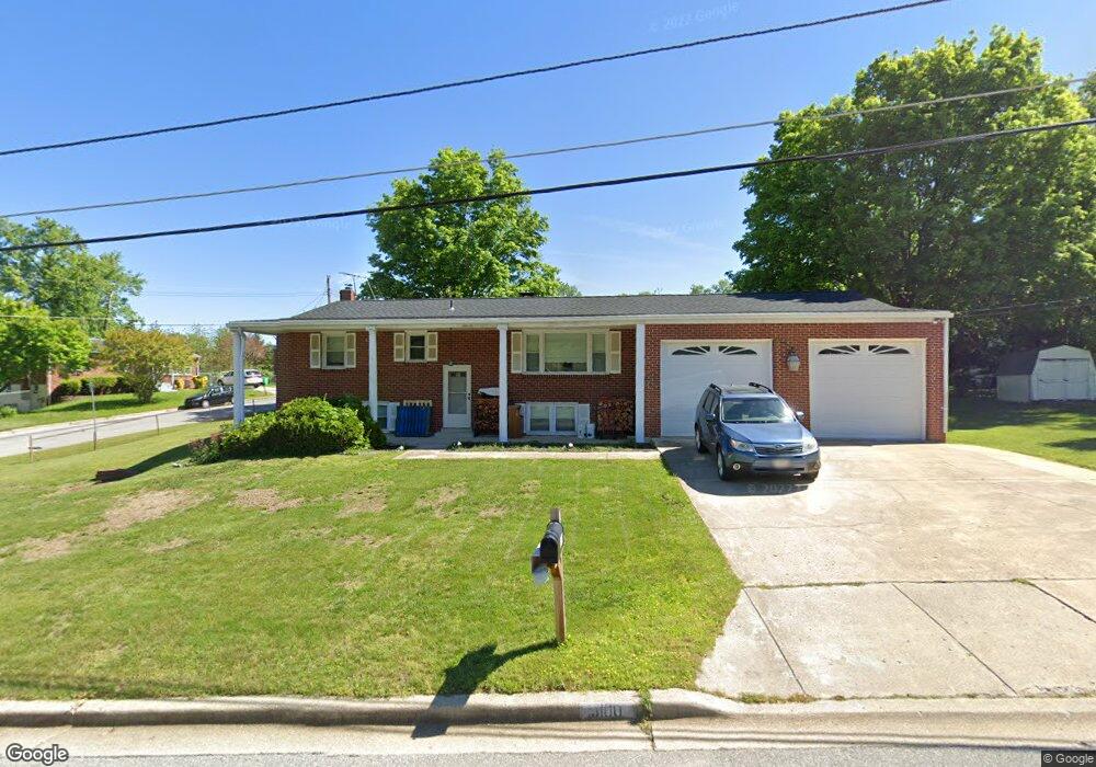 9100 Dixon Dr, Clinton, MD 20735 - photo 1