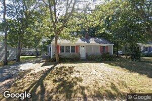 17 Elizabeth Island Rd, Mashpee, MA 02649