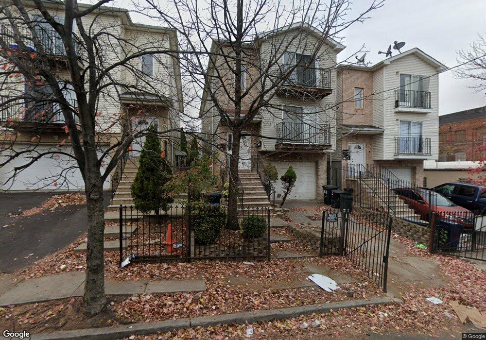 28 Seabury St, Newark, NJ 07104 - photo 1