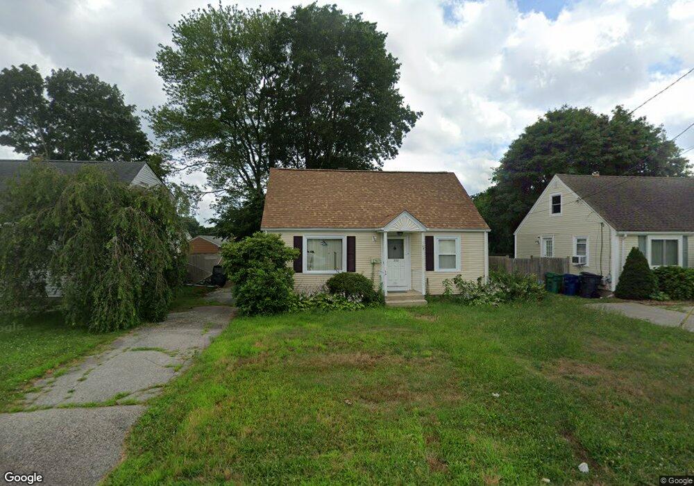 252 Payton Ave, Warwick, RI 02889 - photo 1