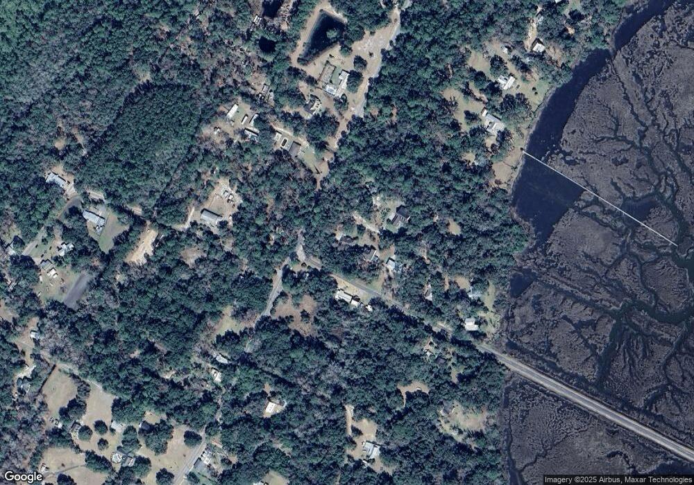 1147 Blackbeard Ln SE, Darien, GA 31305 - photo 1