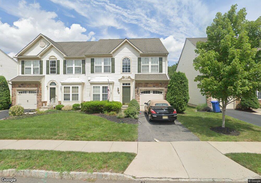 Sold $555,000