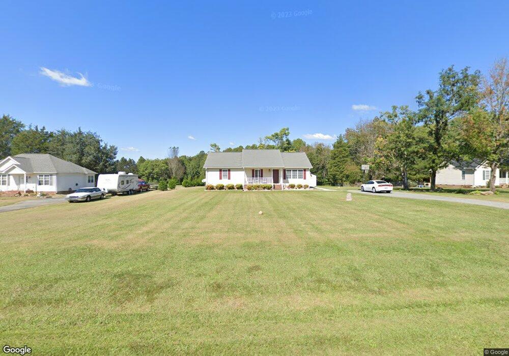 2536 Foxfire Ln, Burlington, NC 27217 - photo 1