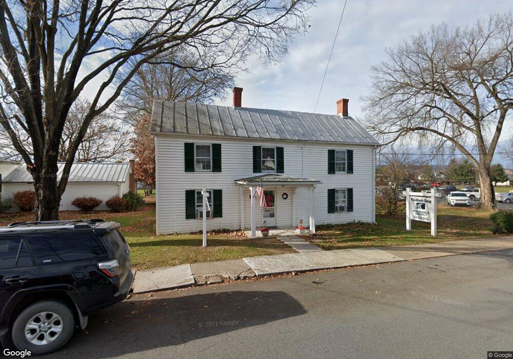 210 N Elm St, Moorefield, WV 26836 - photo 1