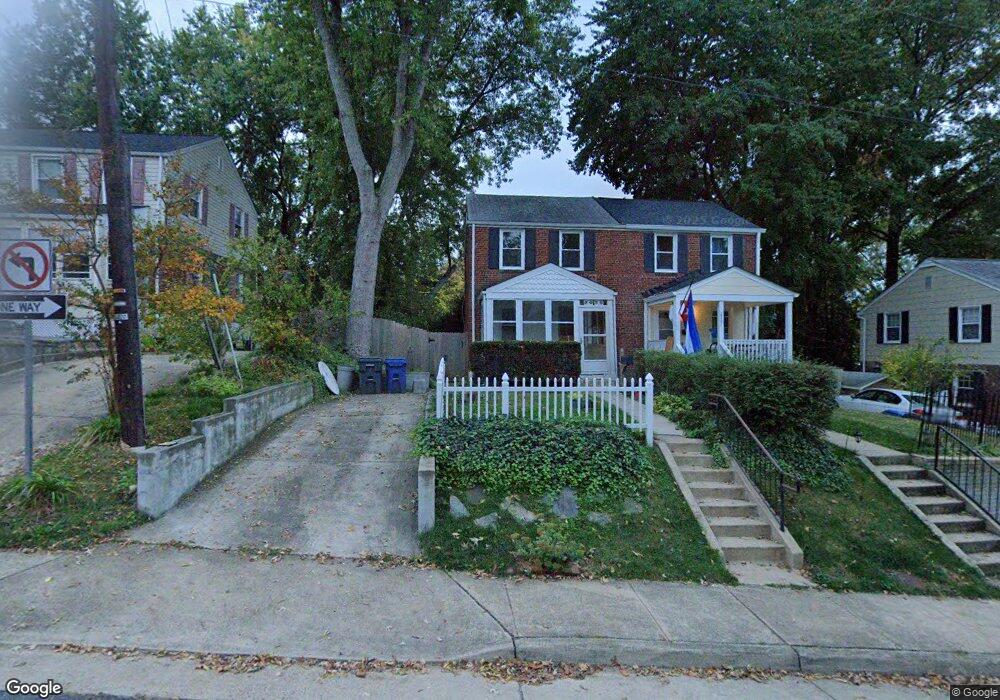 2635 Farmington Dr, Alexandria, VA 22303 - photo 1