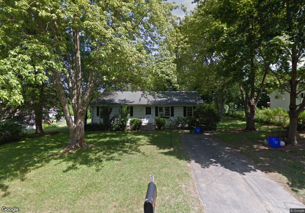 27 Sprague St, Greenville, RI 02828 - photo 1