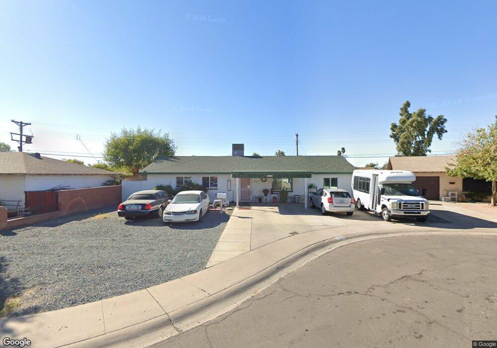 2952 N 45th Dr, Phoenix, AZ 85031 - photo 1