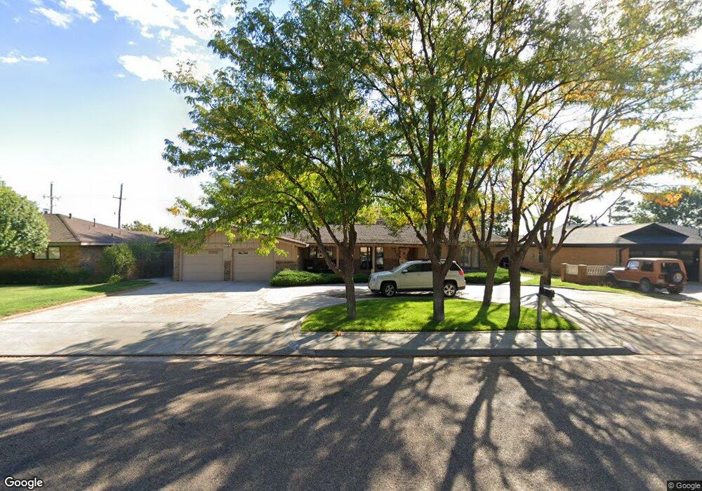 313 Melinda Ln, Dumas, TX 79029 - photo 1