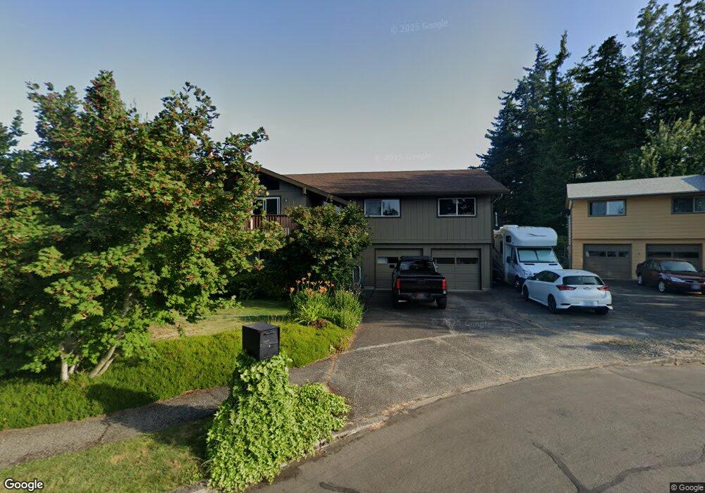 516 SW 9th Cir, Troutdale, OR 97060 - photo 1