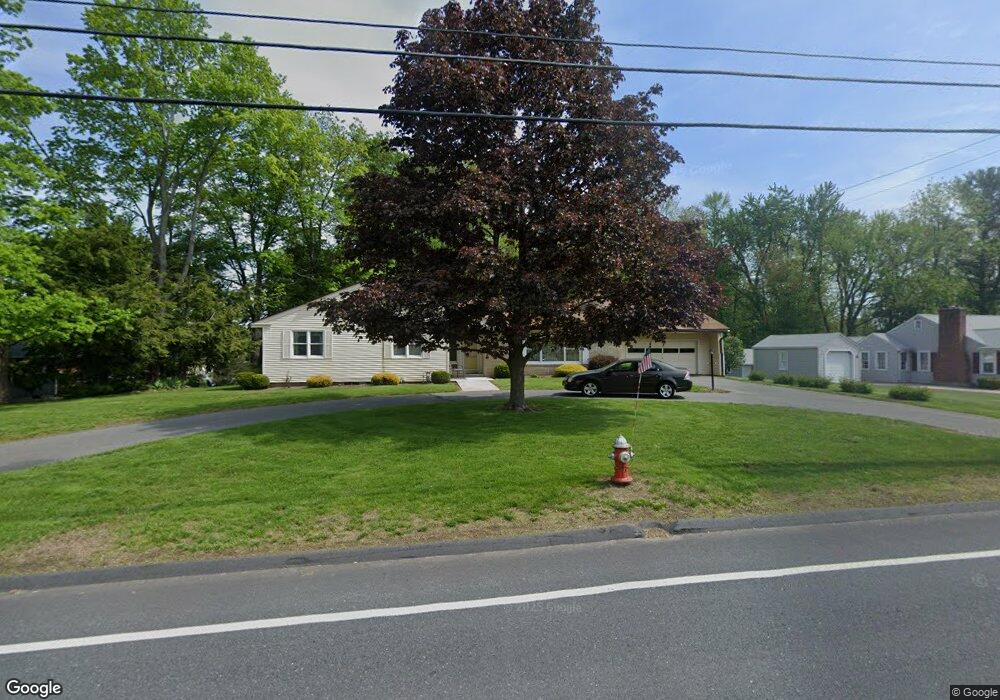 852 Amostown Rd, West Springfield, MA 01089 - photo 1