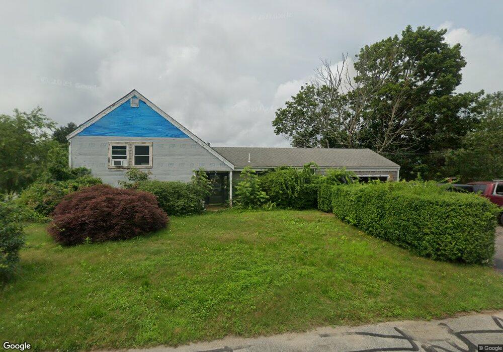 2 Joshua Weeks Ln, South Dartmouth, MA 02748 - photo 1