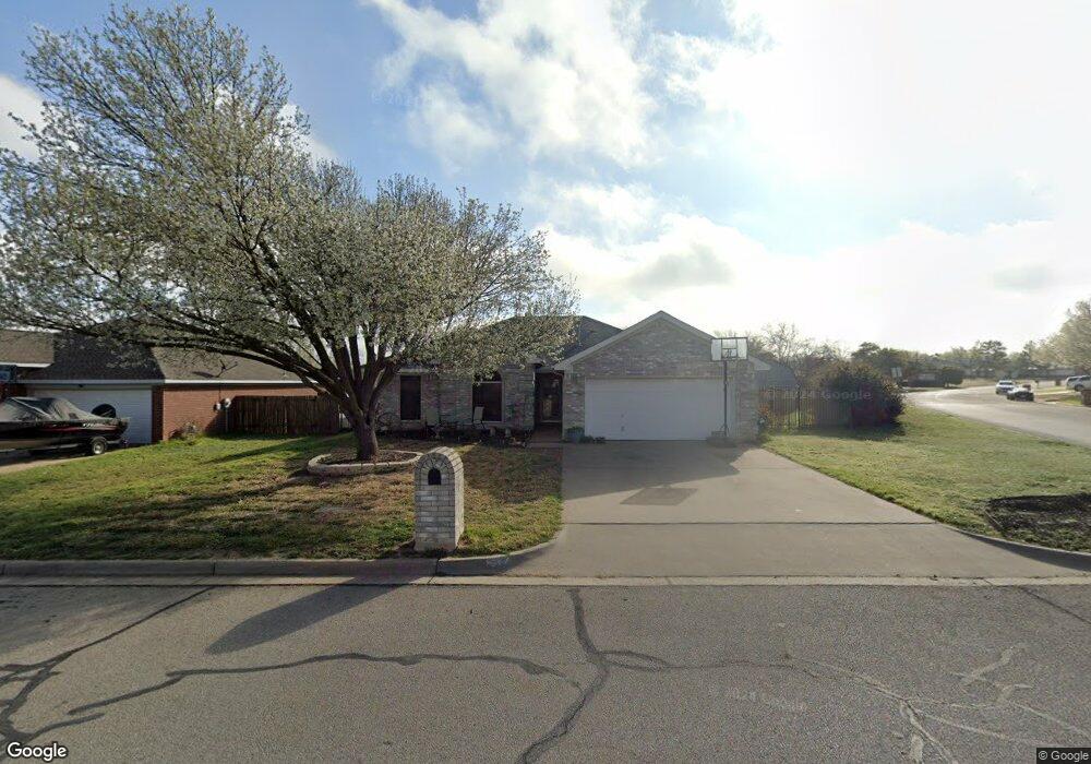 302 Beaumont Dr, Weatherford, TX 76086 - photo 1