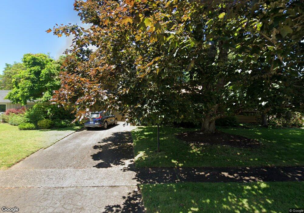 392 Dartmoor Dr, Eugene, OR 97401 - photo 1