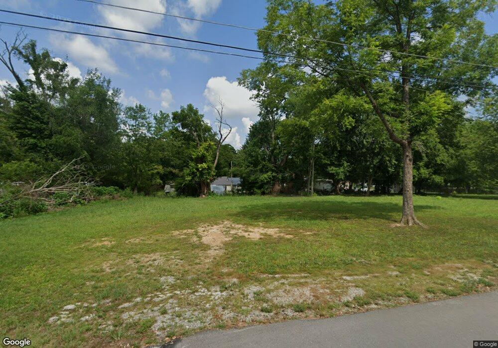 706 Vincent St, Manchester, TN 37355 - photo 1