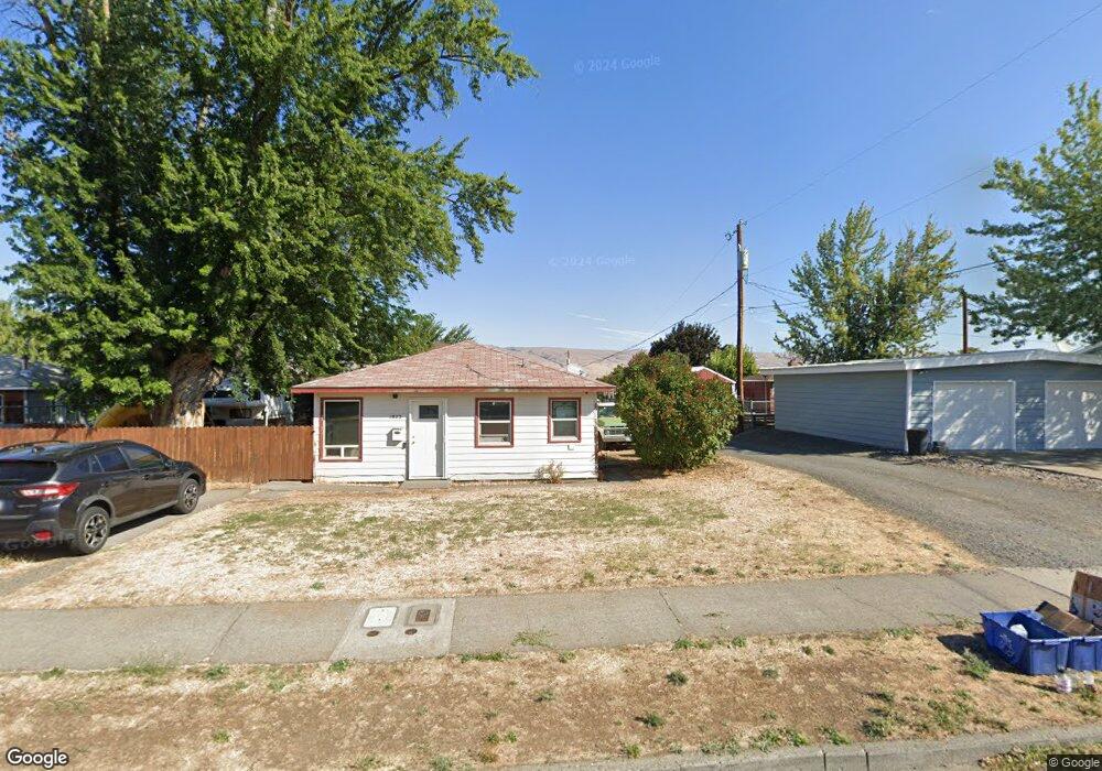 1821 E 12th St, the Dalles, OR 97058 - photo 1