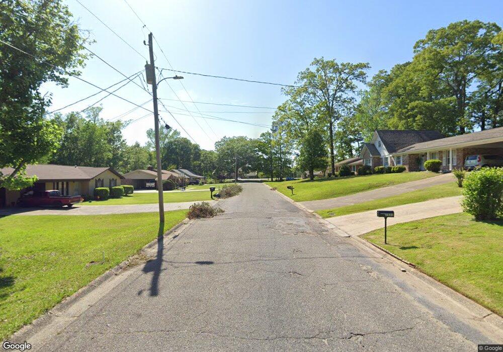 00 Portfolio of 32 Properties, Laurel, MS 39440 - photo 1