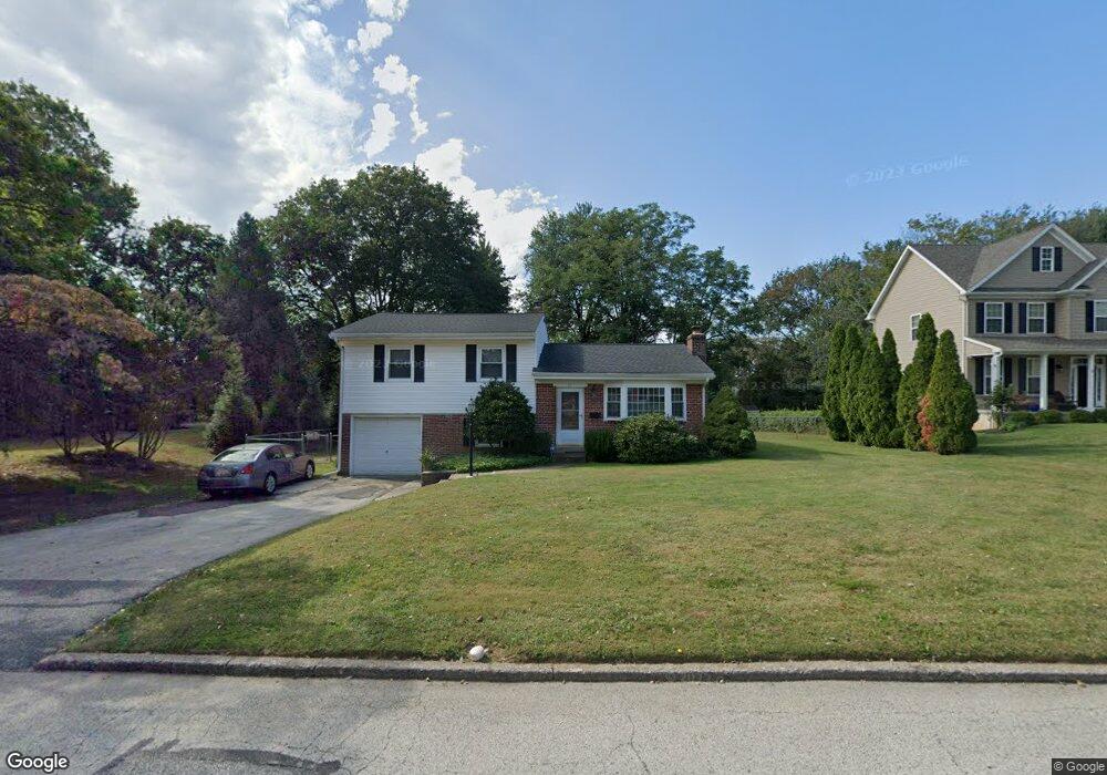 10 E Golf Club Ln, Paoli, PA 19301 - photo 1