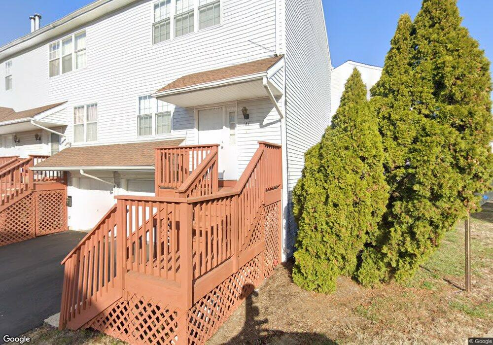 141 Lawrence St unit 5, New Brunswick, NJ 08901 - photo 1