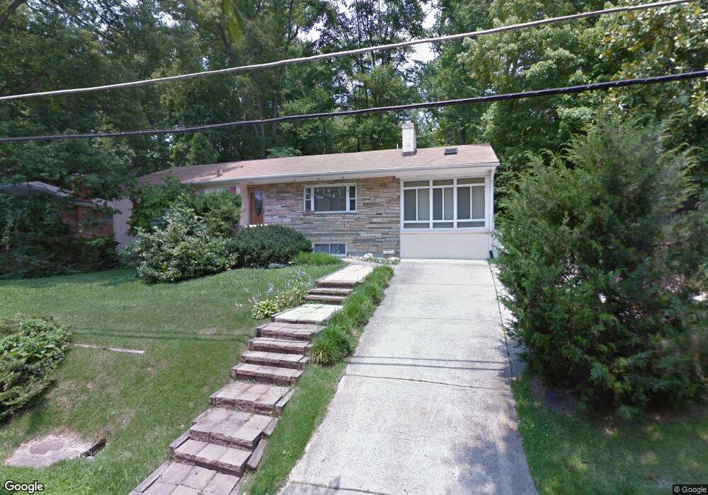 6360 Waterway Dr, Falls Church, VA 22044 - photo 1