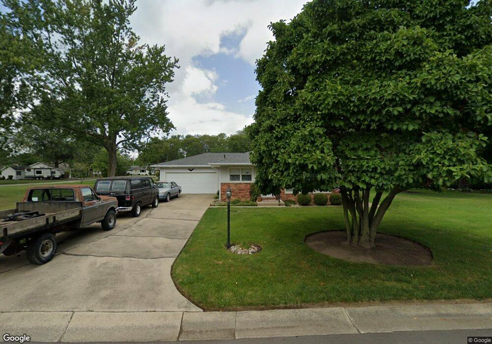 855 Wabash St, Berne, IN 46711 - photo 1