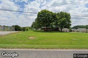 481 S Peace Haven Rd, Winston Salem, NC 27103