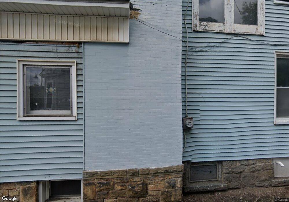 413 Mahon Ct, Scranton, PA 18510 - photo 1