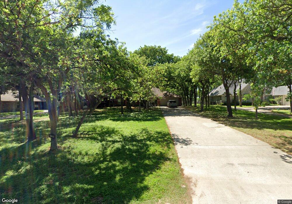 12209 Lake Forest Dr, Azle, TX 76020 - photo 1