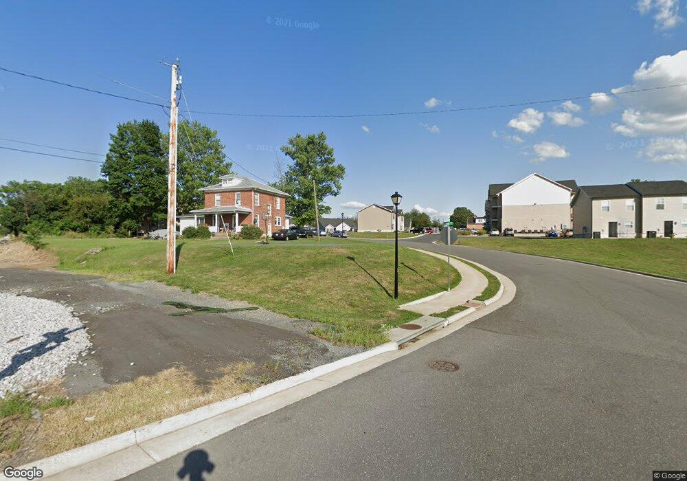 1731 Pear St, Harrisonburg, VA 22801 - photo 1