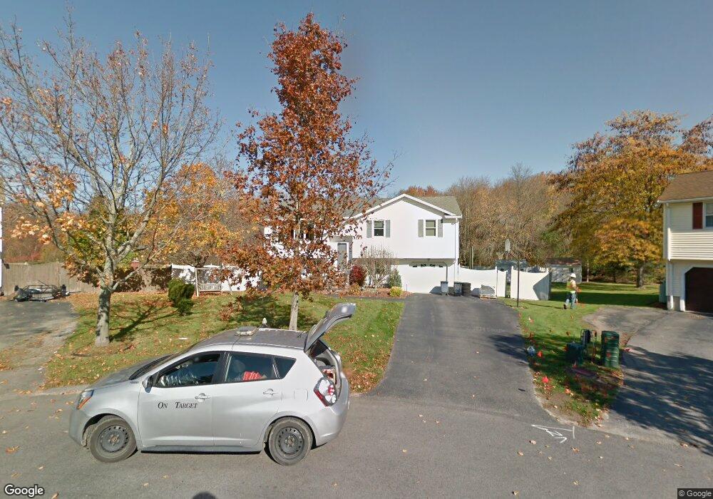 11 Tomahawk Ln, Danvers, MA 01923 - photo 1