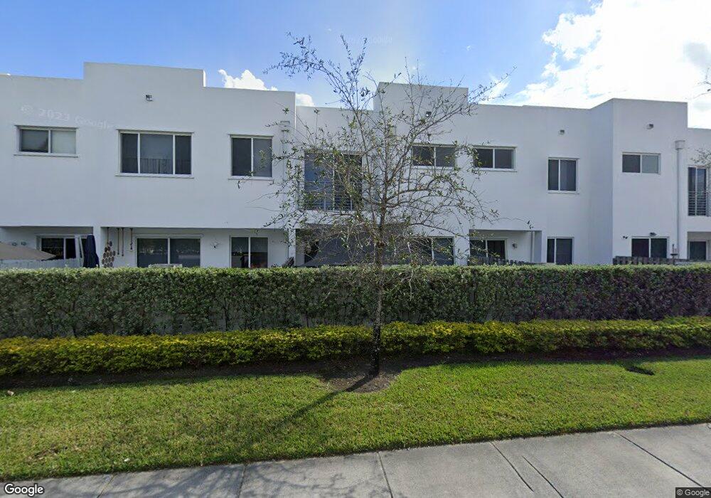 7250 NW 103rd Path unit 7250, Doral, FL 33178 - photo 1