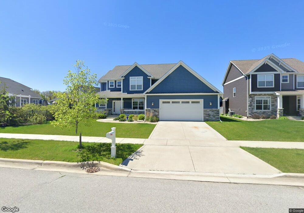 949 Highlands Dr, Crown Point, IN 46307 - photo 1