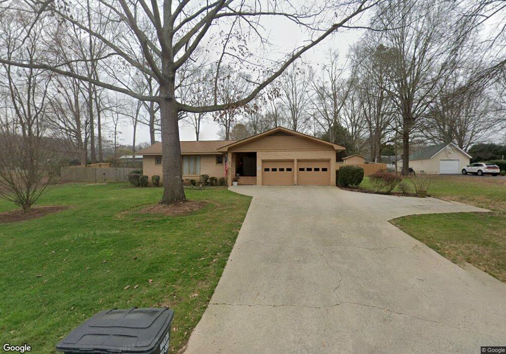 118 Derby Ln, Calhoun, GA 30701 - photo 1