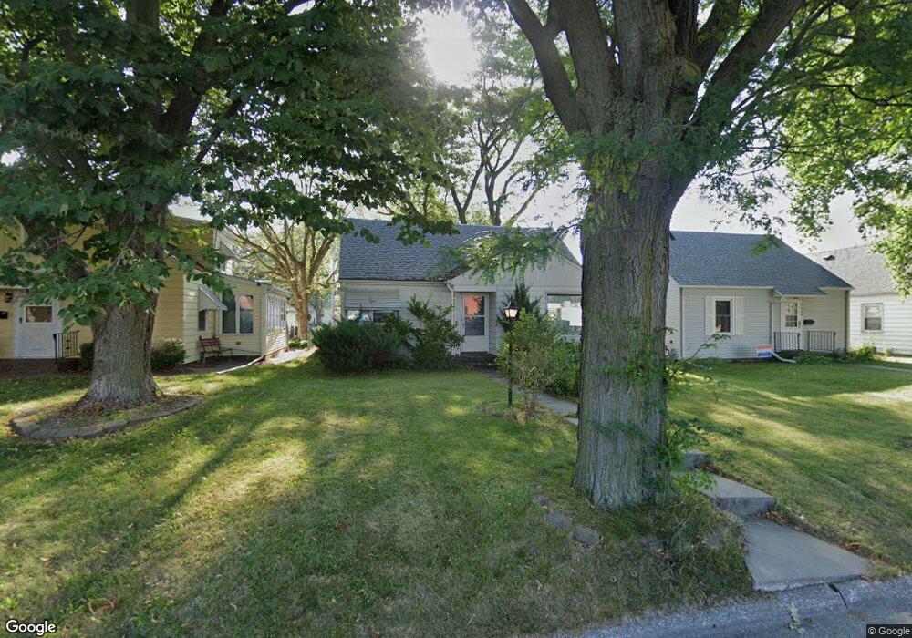 2028 2nd St, Moline, IL 61265 - photo 1