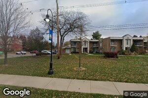 1611 Cass Lake Rd Unit B, Keego Harbor, MI 48320