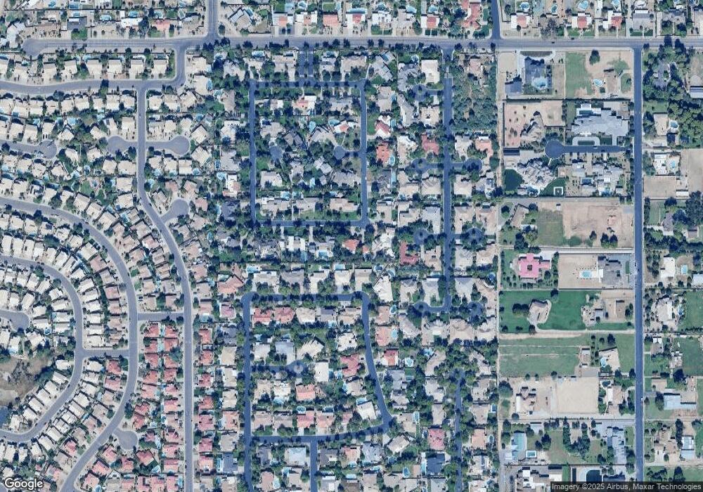 8248 S Pecan Grove Cir, Tempe, AZ 85284 - photo 1