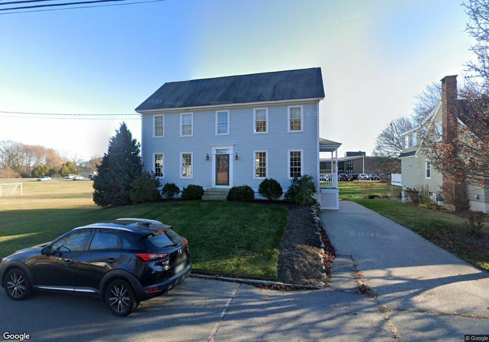 68 Brackett Rd, Portsmouth, NH 03801 - photo 1