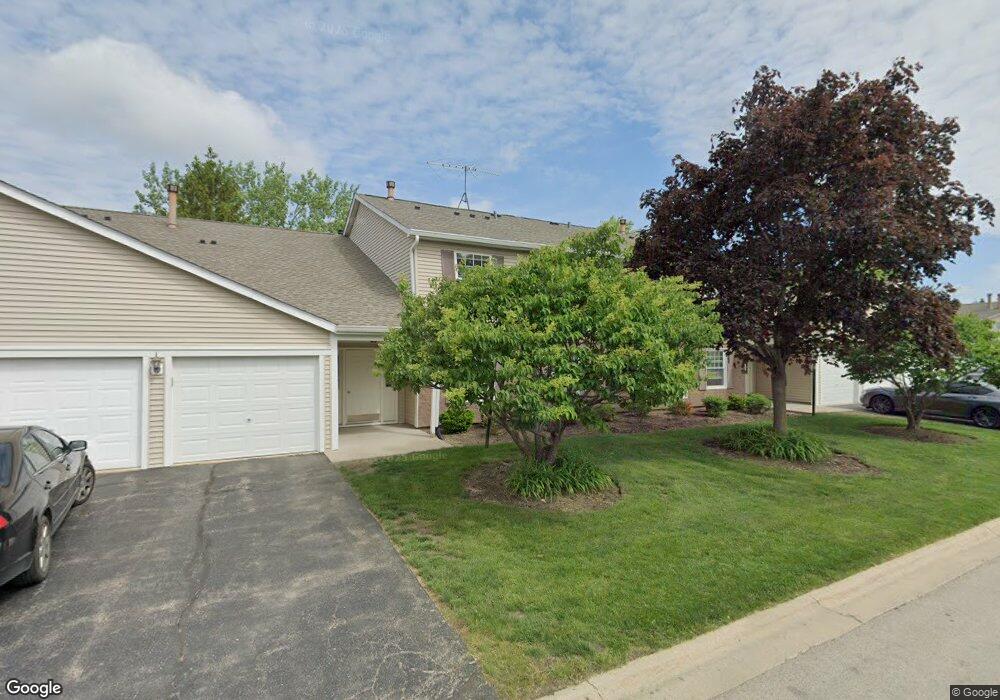 302 Newport Ln unit A2, Bartlett, IL 60103 - photo 1